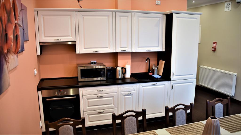 Willa Rozana - Apartamenty I Pokoje Goscinne Сандомир Экстерьер фото